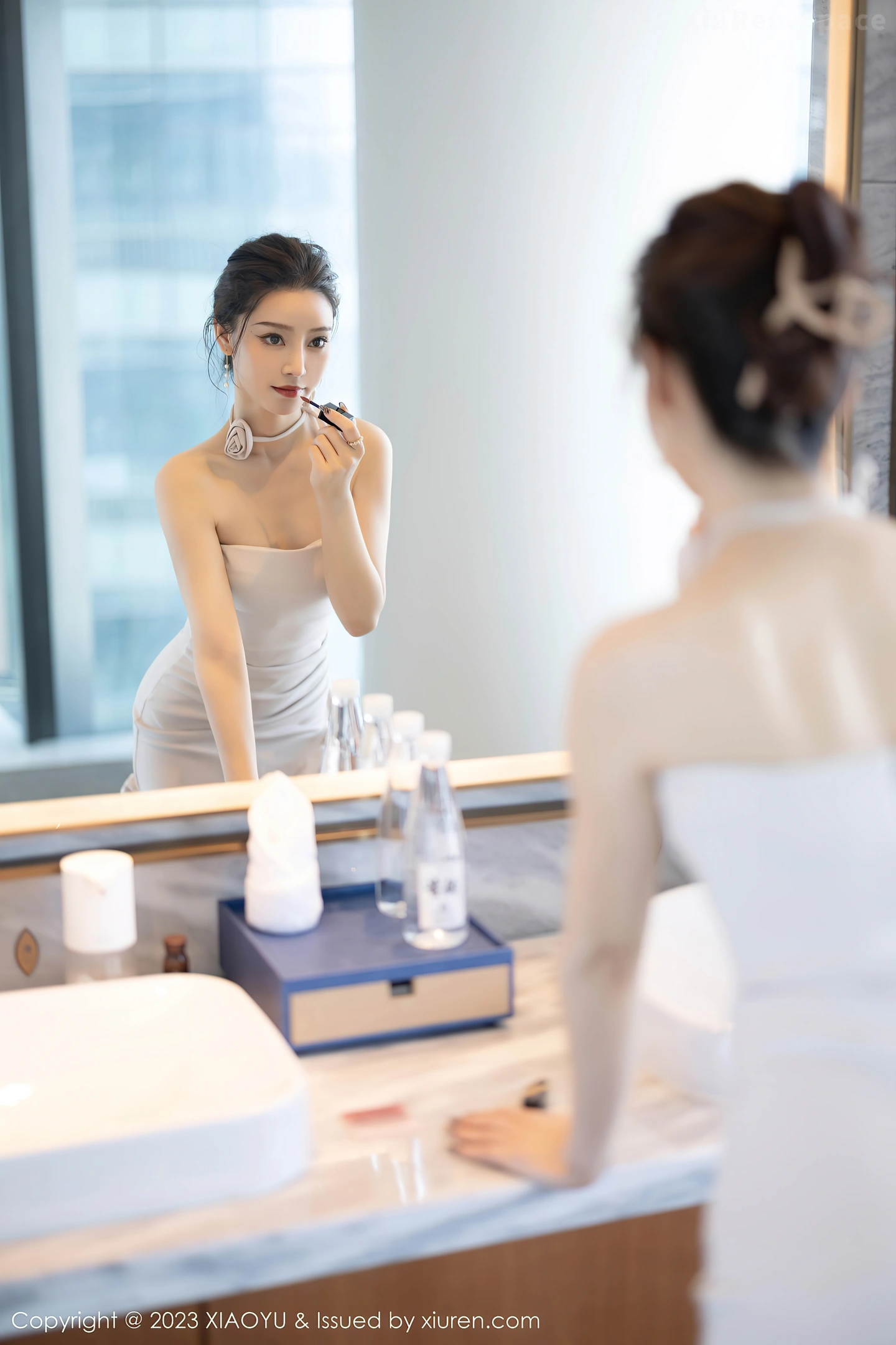 图片[2]-[XiaoYu画语界]Vol.1132 模特苏曼兮性感白色露肩裙配超薄无内肉丝秀丰腴美臀诱惑写真81P-秀人网官方网站